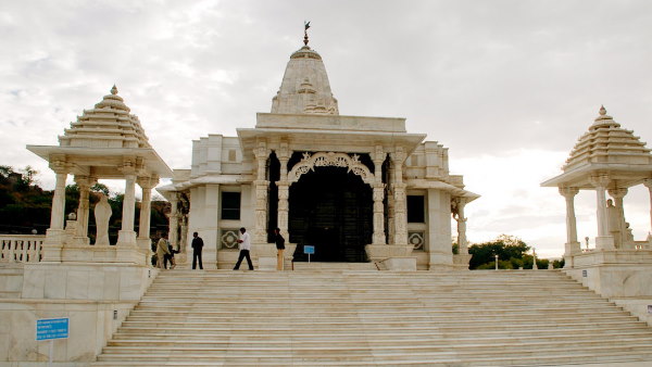  कमेटी की रिपोर्ट के बाद खोलेंगे मंदिर