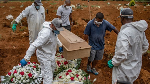 मृतकों को दफनाने के लिए कम पड़ी जमीन