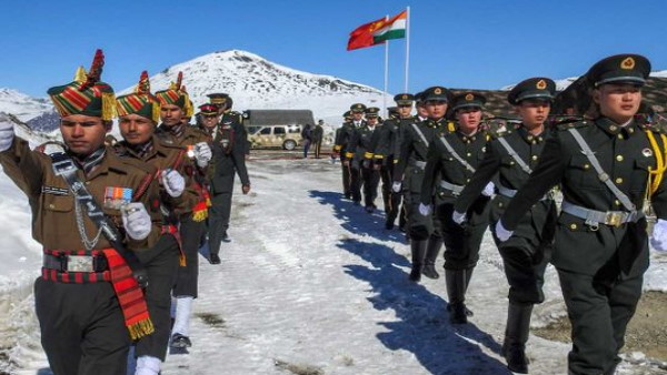 'मोदी अपने देश के कट्टरपंथियों को संतुष्ट करने की कोशिश कर रहे हैं'