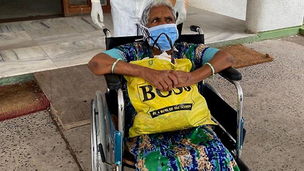 In ahmedabad, a 90 year old woman defeated Covid-19 in just 8 days In ahmedabad, a 90 year old woman defeated Covid-19 in just 8 days