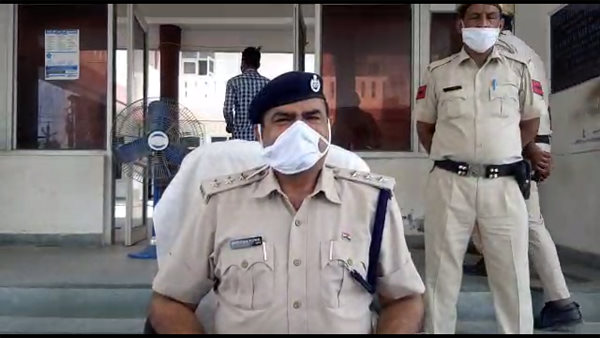 दोनों के बीच प्रॉपर्टी विवाद चल रहा था