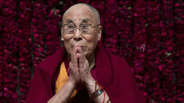 दलाई लामा, तिब्‍बत से दूर रहने की धमकी 