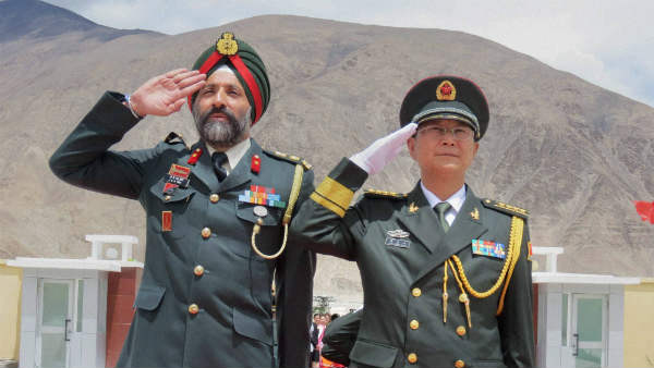 शुक्रवार को मिले दोनों देशों के राजनयिक शुक्रवार को मिले दोनों देशों के राजनयिक