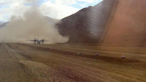 सेना की मदद के लिए एक्टिवेट एयरबेस 