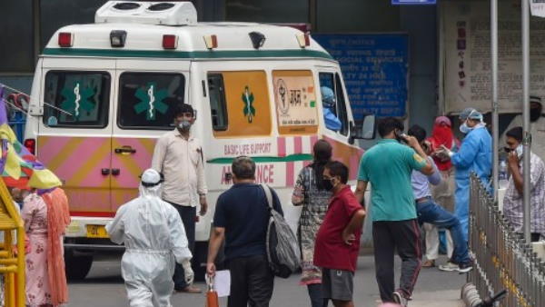 होम क्वारंटाइन में परिवार