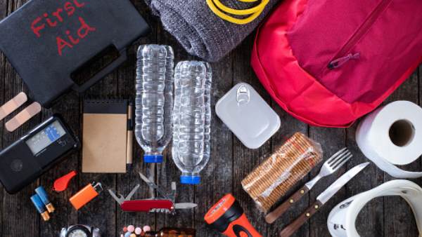 ये सामान किसी भी हालत में रखना ना भूलें