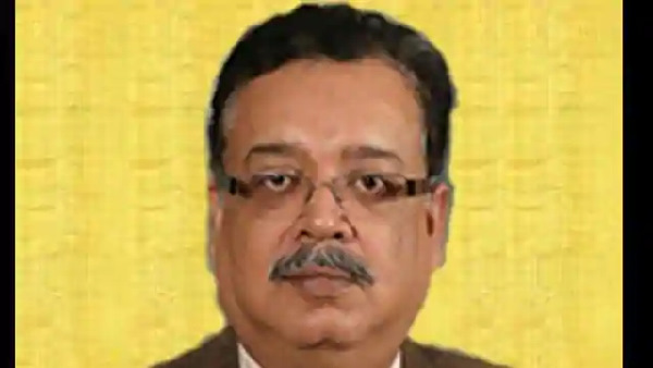 रह चुके हैं महबूबा मुफ्ती के प्रधान सचिव