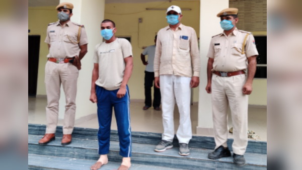 तीन साल से चल रहा था प्रेम प्रसंग