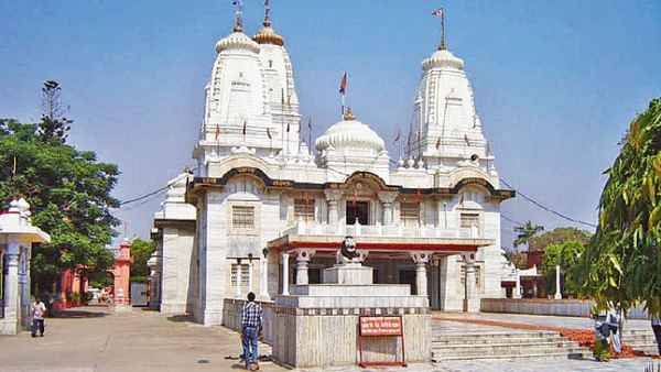 गोरखनाथ मन्दिर में हर साल खिचड़ी मेले में आते हैं नेपाली भक्त 