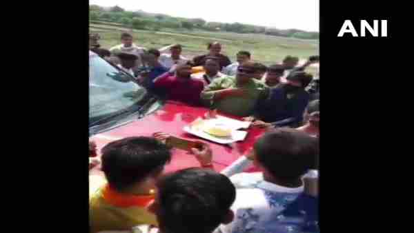 FB अकाउंट पर किया था लाइव FB अकाउंट पर किया था लाइव