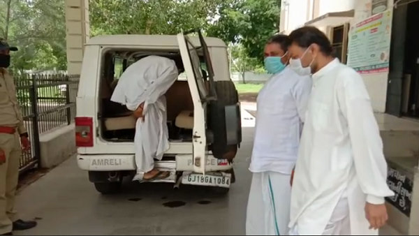 Three sadhus physically harassed a woman, police caught them after a year and a half