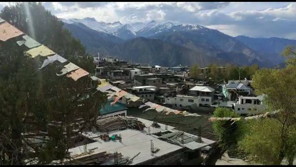 Near China border, this Indian Village How to fight with Covid-19, watch video