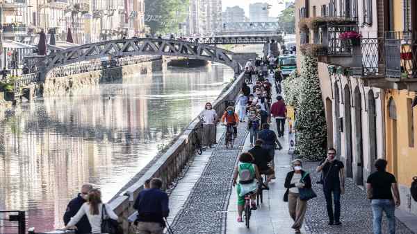 इटली सरकार रहना चाहती है सावधान