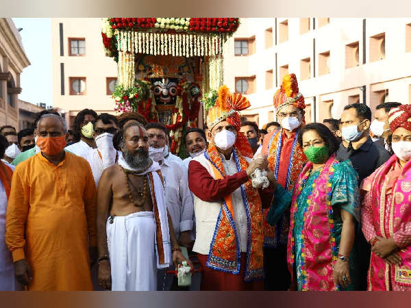 हाईकोर्ट में अटक गया था पेंच हाईकोर्ट में अटक गया था पेंच