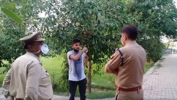 भाई बोला- कुछ समझ नहीं आया कैसे हो गई बहन की मौत