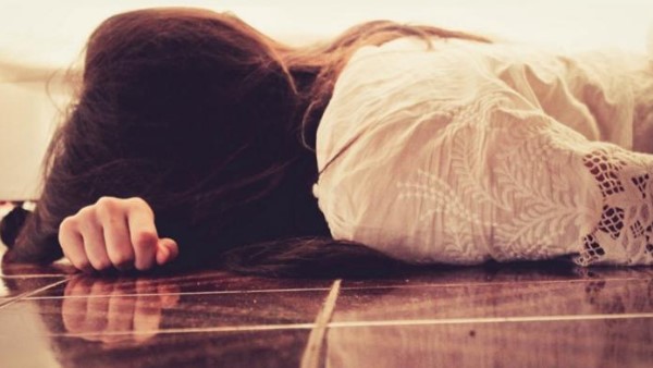 शाकिब ने अमन बनकर छात्रा को प्रेमजाल में फंसाया शाकिब ने अमन बनकर छात्रा को प्रेमजाल में फंसाया