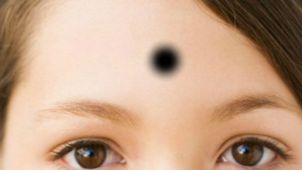 ललाट पर तिल का महत्व