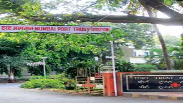 आश्रम में हो रहा है कोरोना मरीजों का इलाज