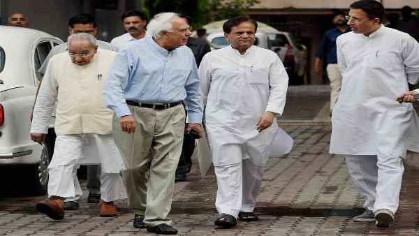 अहमद पटेल के पक्ष में अंतिम वक्त में पलट गई थी बाजी