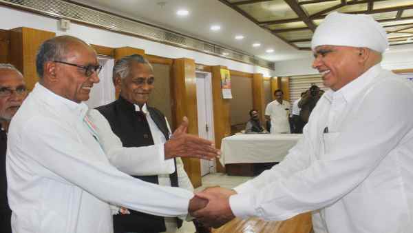 दिग्वजिय या दलित? कांग्रेस की चिंता