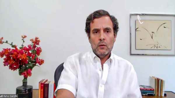 चीन के मुद्दे पर विपक्षी दलों से भी अलग रुख