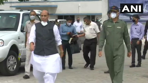 एस-400 रक्षा प्रणाली पर भी होगी बात