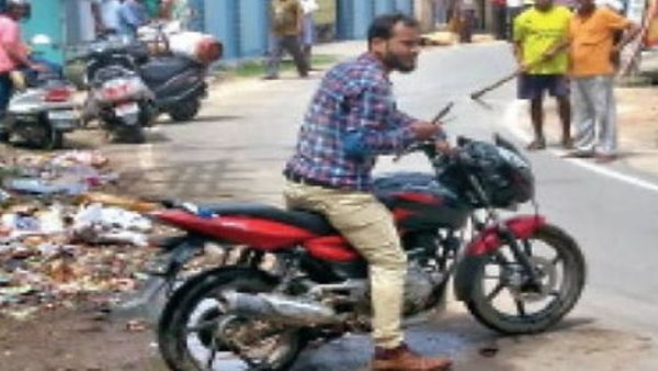  एक ही दिन में 11 घरों की चोरी