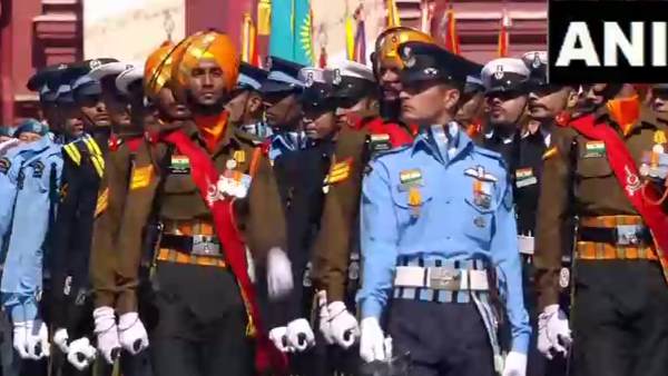 भारतीय सेना ने भी अपनी ताकत दिखाई भारतीय सेना ने भी अपनी ताकत दिखाई