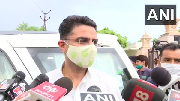 भाजपा लोकतंत्र की हत्या कर रही