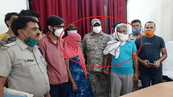 गोल्ड लोन लॉकर से 101 पैकेट सोने के जेवर गायब