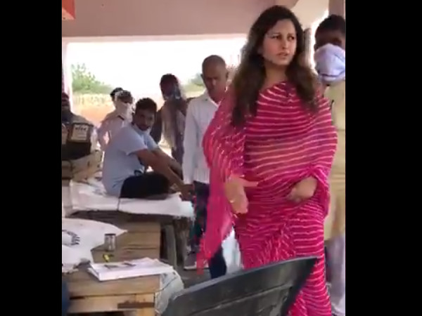 सचिव पर लगाए गंभीर आरोप सचिव पर लगाए गंभीर आरोप