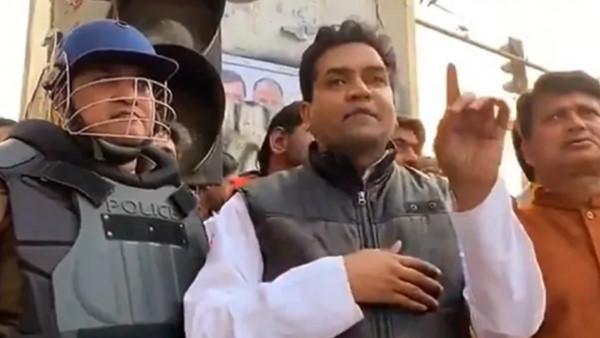 अफवाह जानबूझकर फैलाई गई ताकि प्रदर्शनकारियों को भड़काया जा सके अफवाह जानबूझकर फैलाई गई ताकि प्रदर्शनकारियों को भड़काया जा सके