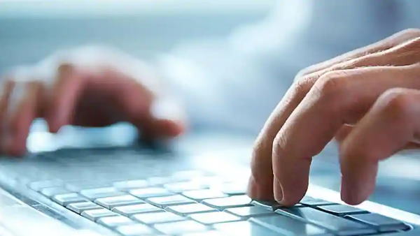 भारत और चीन के बीच चल रहा है तनाव 