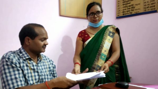 real Anamika Shukla who claims she never did job as teacher real Anamika Shukla who claims she never did job as teacher