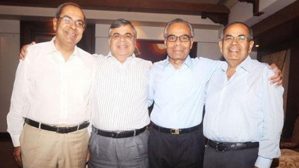 कौन हैं ब्रिटेन के अरबपतियों में शामिल हिंदुजा ब्रदर्स