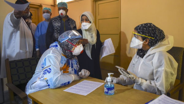 तंत्रिकाओं को भी होता है नुकसान