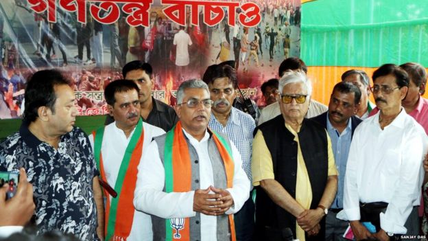 पश्चिम बंगालः बीजेपी में क्या सब सही नहीं चल रहा?