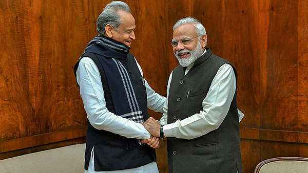 गहलोत ने भी लिखी है चिट्ठी