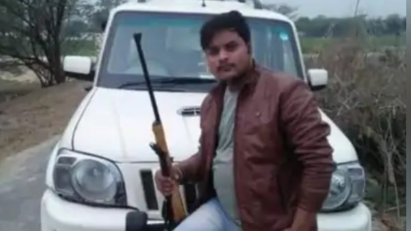 कौन था अमर दुबे