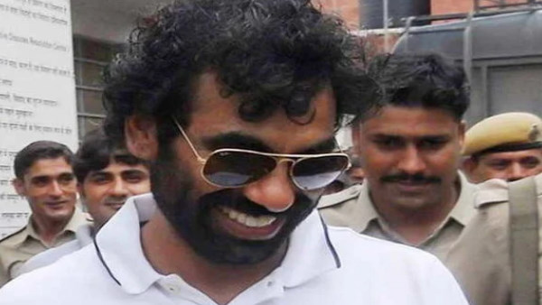 जीवन राम गोदारा हत्याकांड के बाद गैंगस्टर बना आनंदपाल जीवन राम गोदारा हत्याकांड के बाद गैंगस्टर बना आनंदपाल