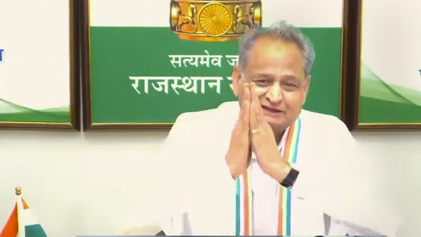 ये डेमोक्रेसी को बचाने की लड़ाई है, आगे भी जारी रहेगी: गहलोत