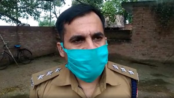 woman hangs self after miscreants beat her auraiya news woman hangs self after miscreants beat her auraiya news