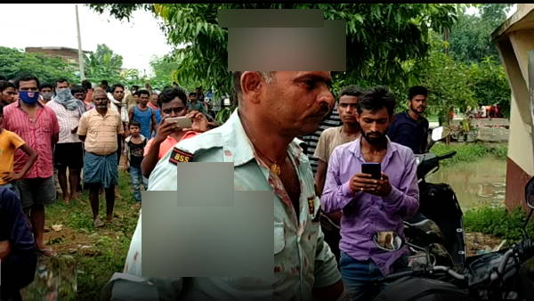 more than 69 lakh rupees robbed from bank at aurangabad bihar