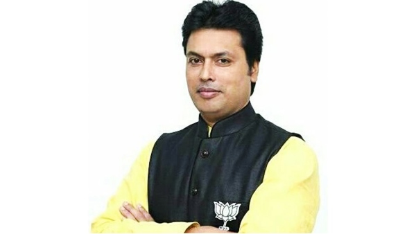 अब तक कई अन्य विवादास्पद टिप्पणियां कर चुके हैं सीएम बिप्लब देव अब तक कई अन्य विवादास्पद टिप्पणियां कर चुके हैं सीएम बिप्लब देव