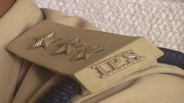 भाइयों ने ग्रेजुएशन से आगे की पढ़ाई नहीं की