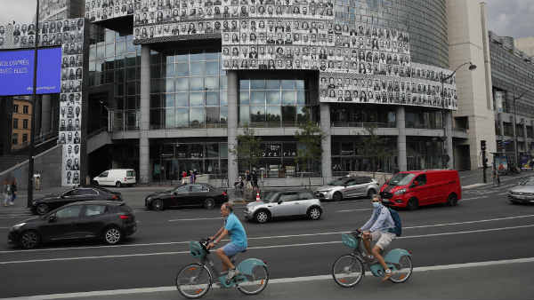 हवा से भी फैलता है वायरस 