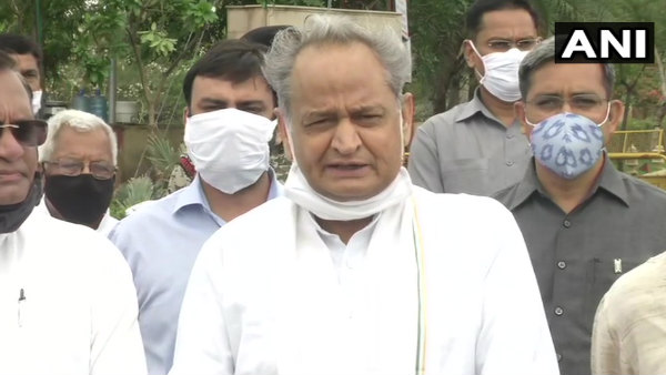 कांग्रेस में BSP के विधायकों के विलय को चुनौती