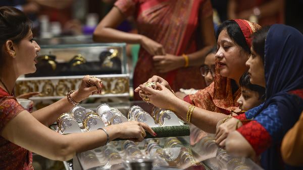 कोलकाता में सोने का भाव