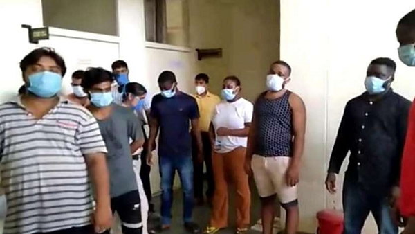 1 युवती सहित 5 नाइजीरियाई अरेस्ट