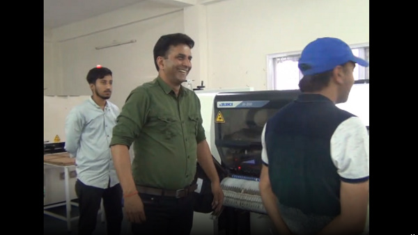 जो भी सपने देखे वो दिल से देखे, अच्छे दिन आए